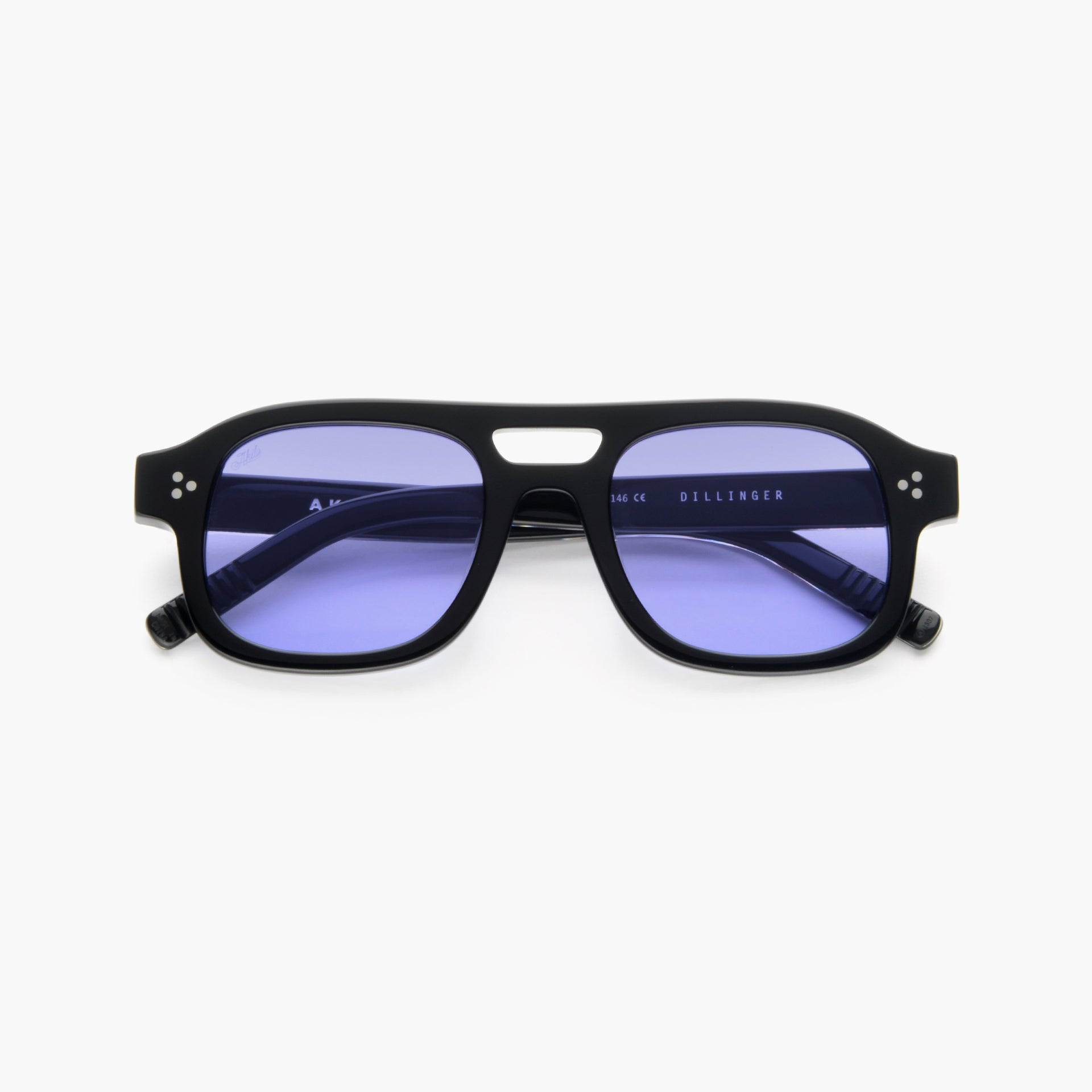 Black / Lavender