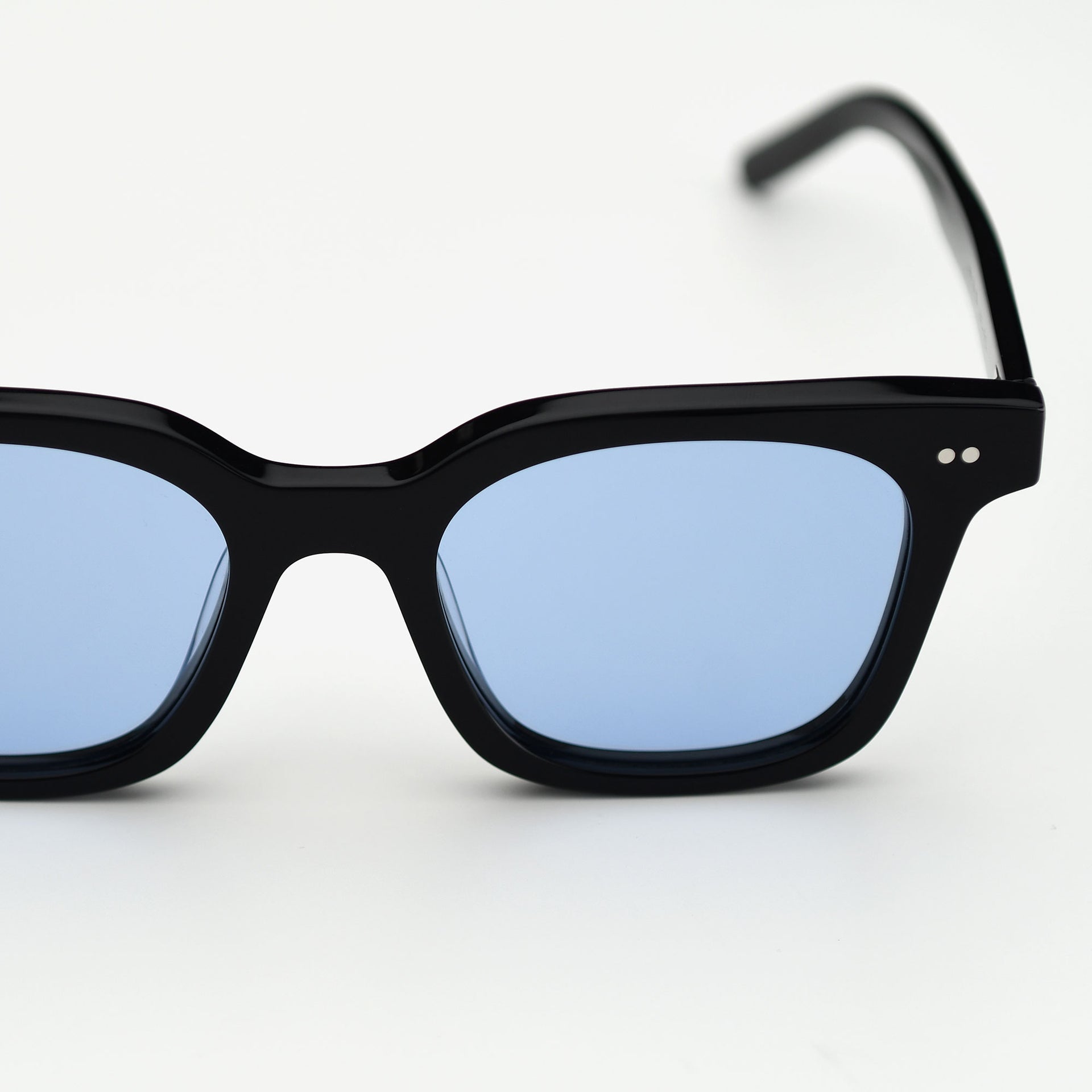 Black / Sky Blue