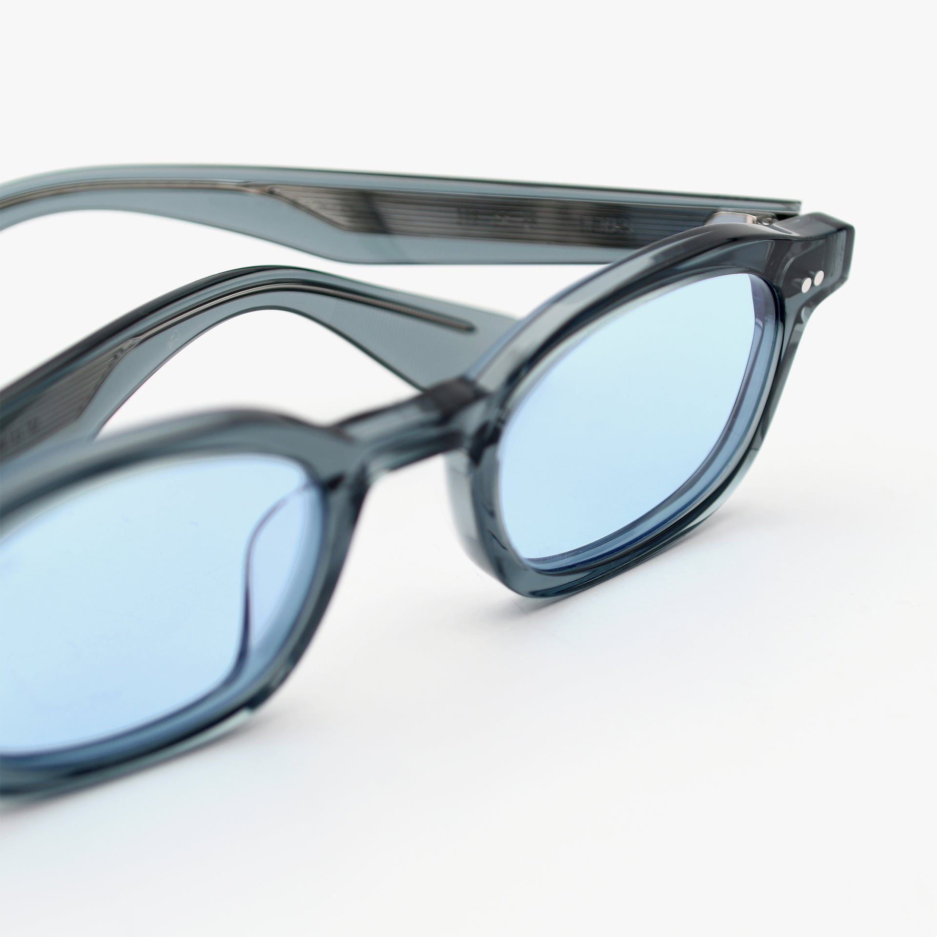 Slate / Lt Blue