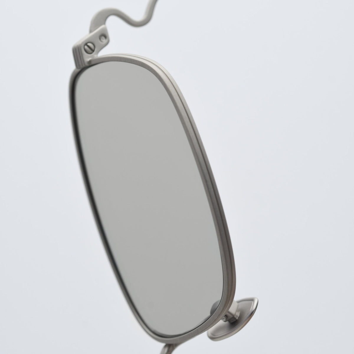 Brushed Silver / Grey