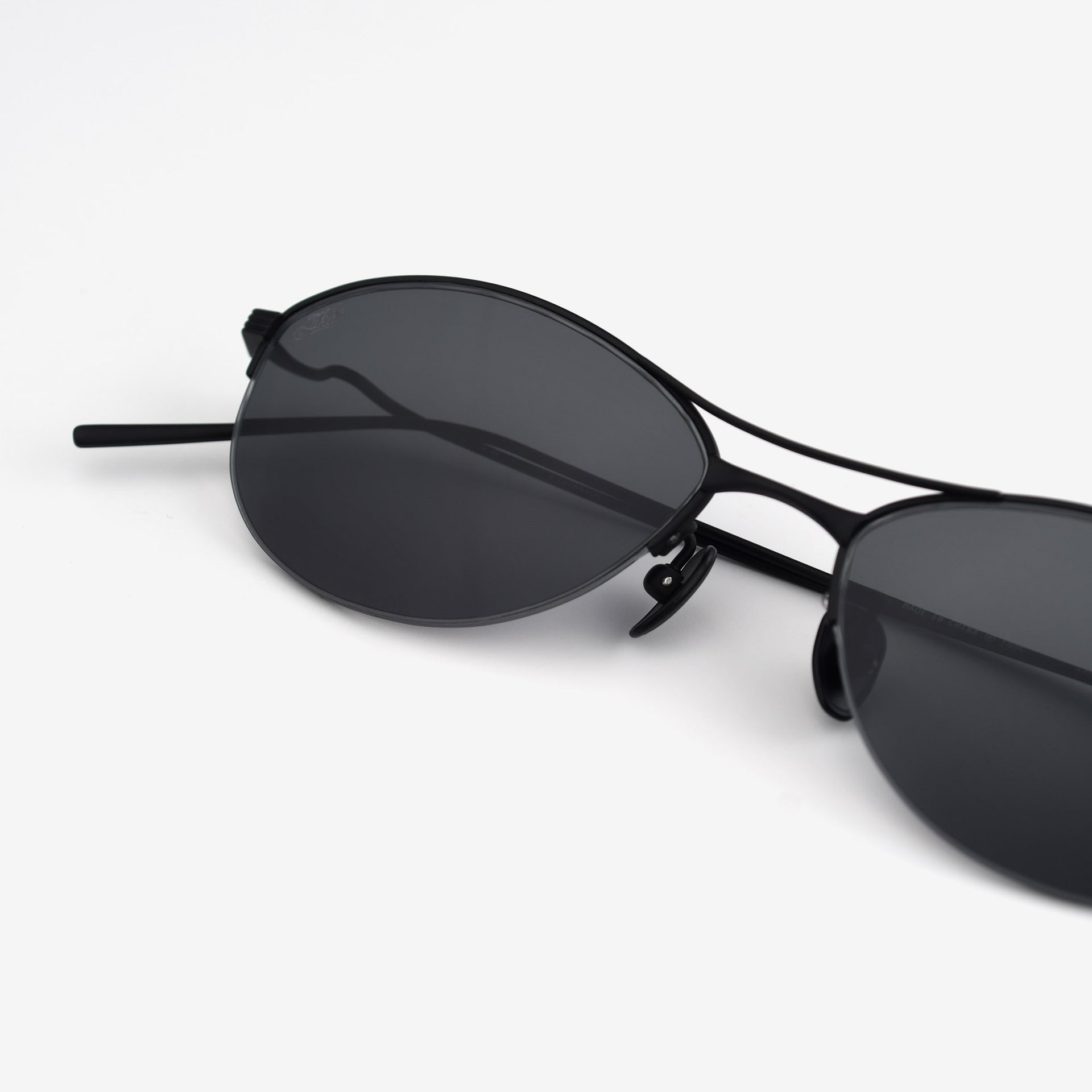 Matte Black / Black