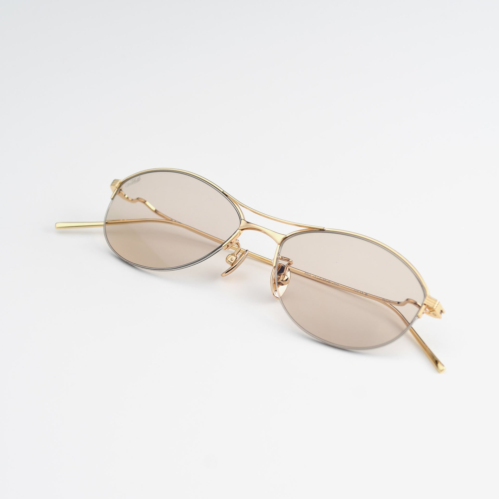 Gold / Khaki