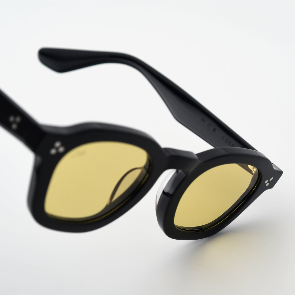 Black / Yellow
