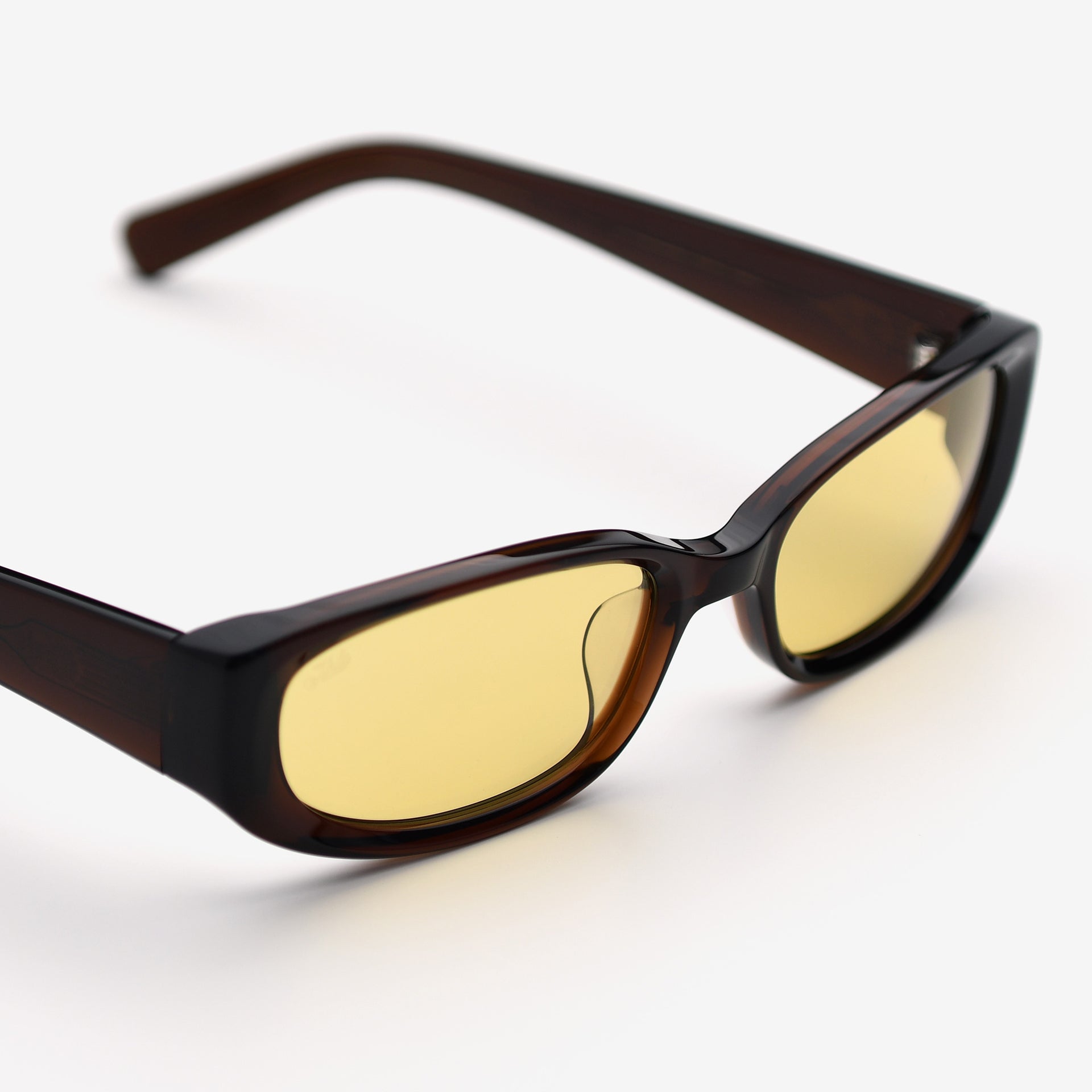 Espresso / Yellow