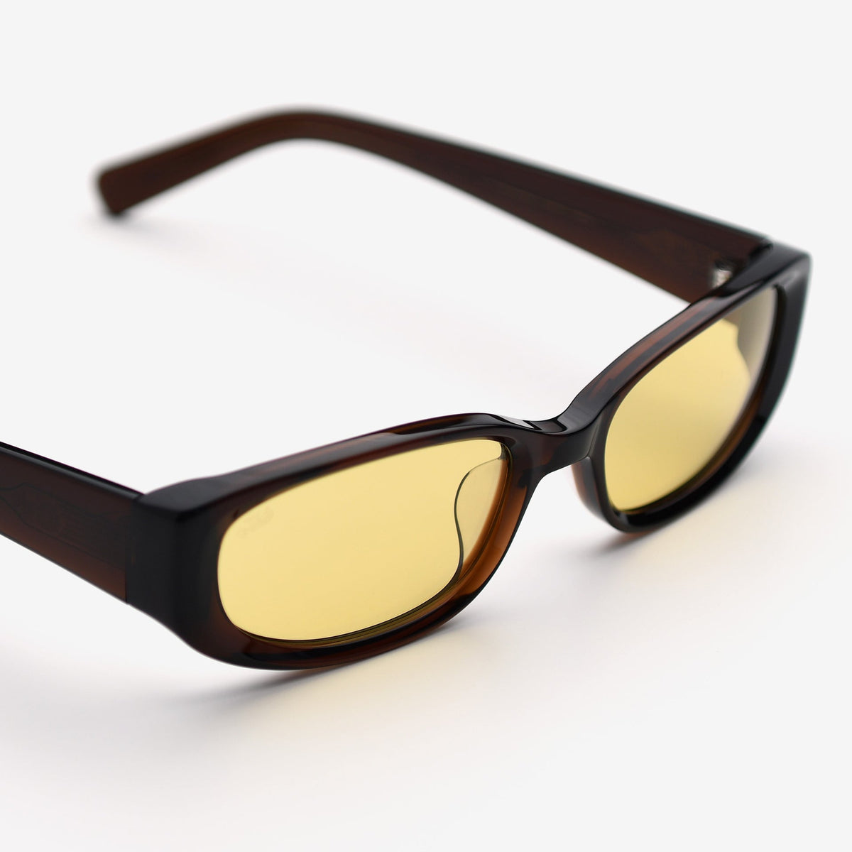 Espresso / Yellow