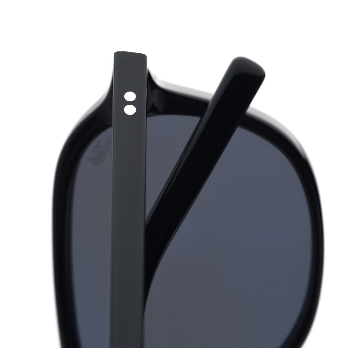 Black / Black