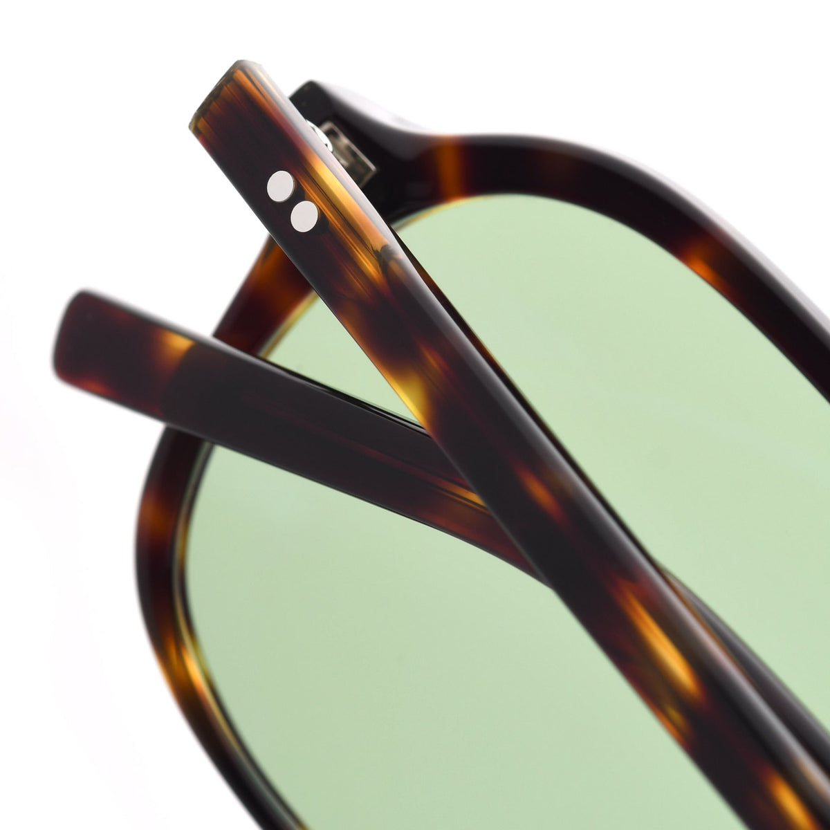 Dk Tortoise / Spring Green