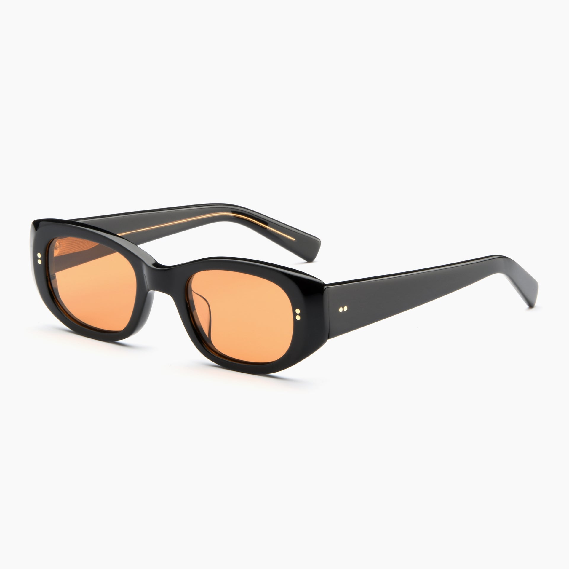 Black / Umber