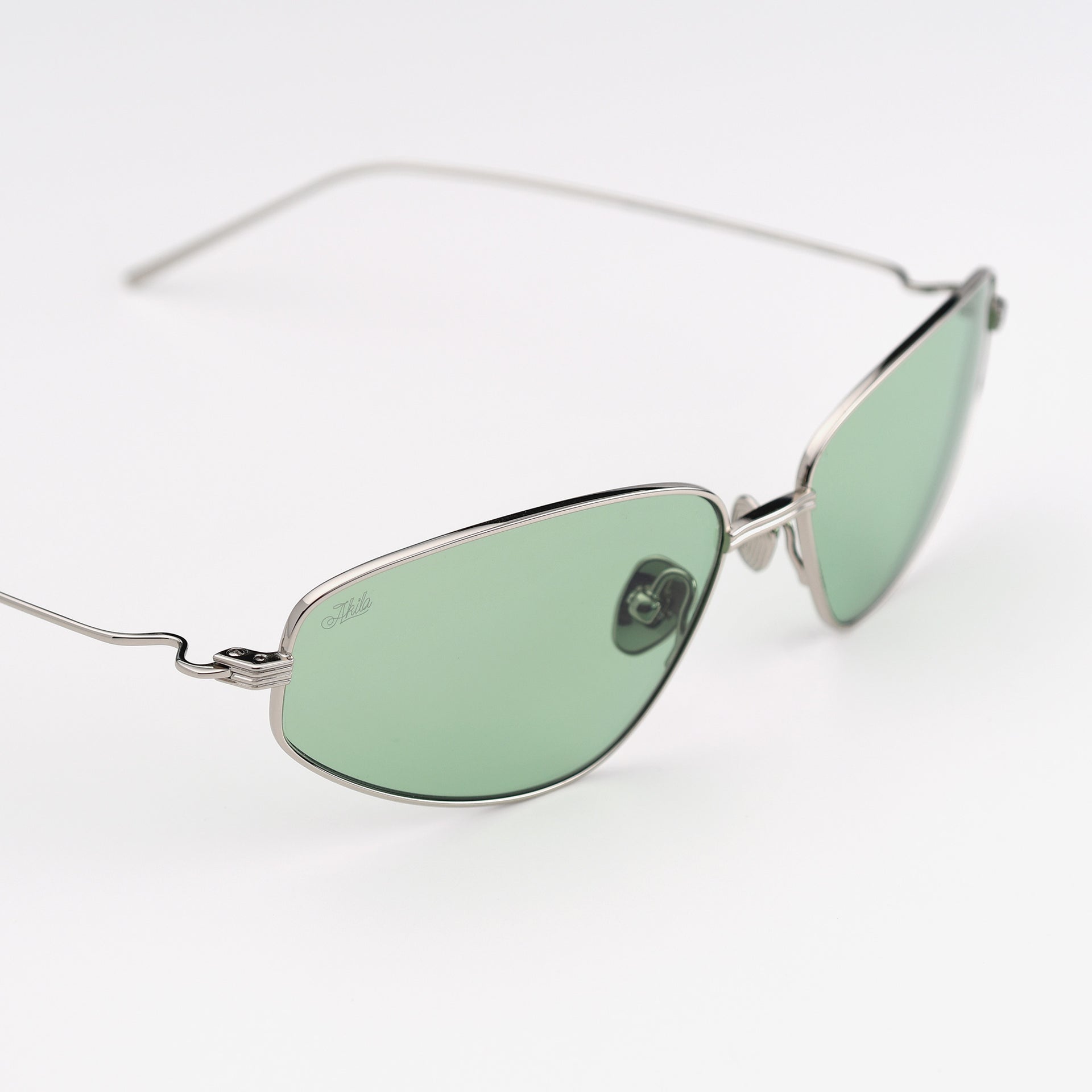 Silver / Lt Green