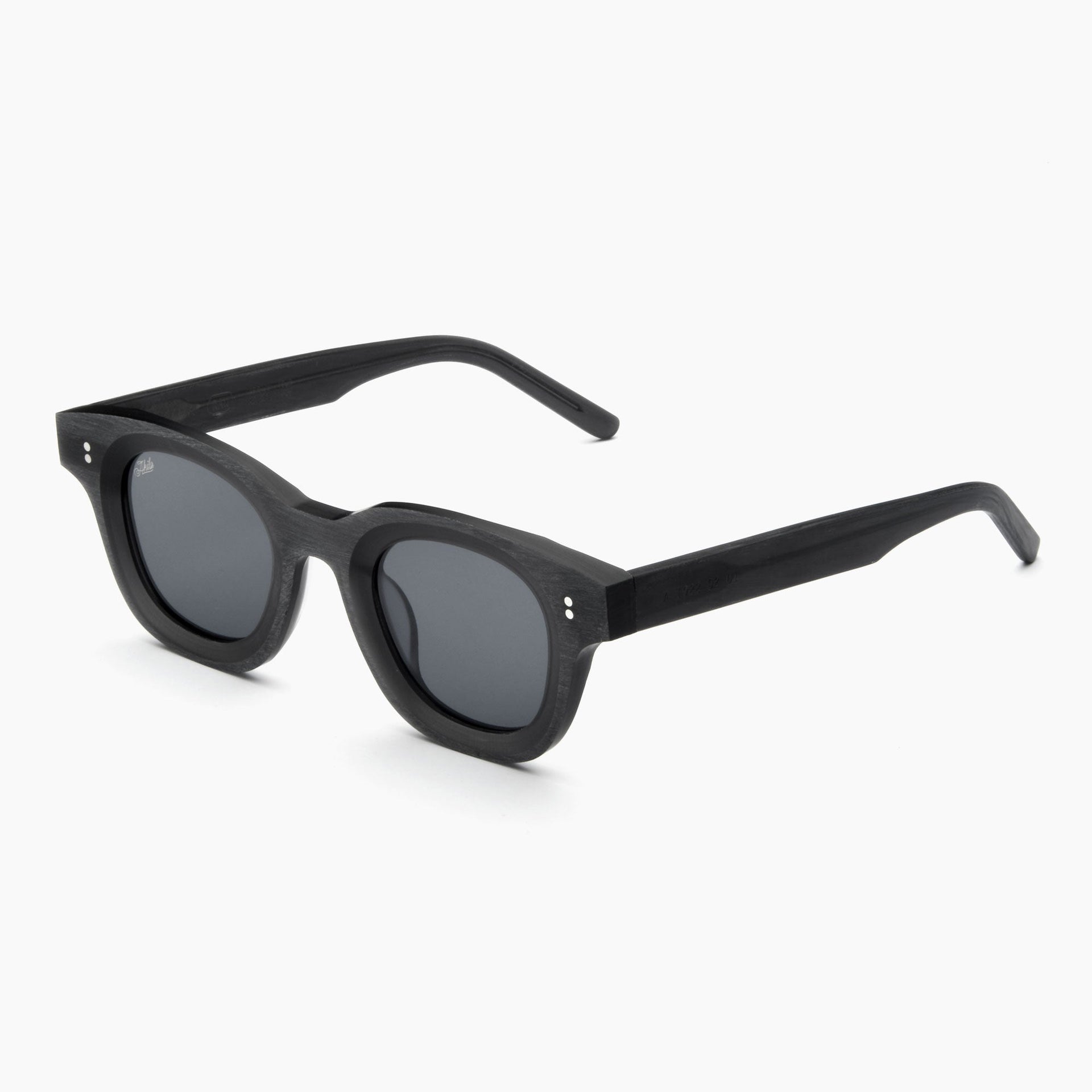 Onyx / Black