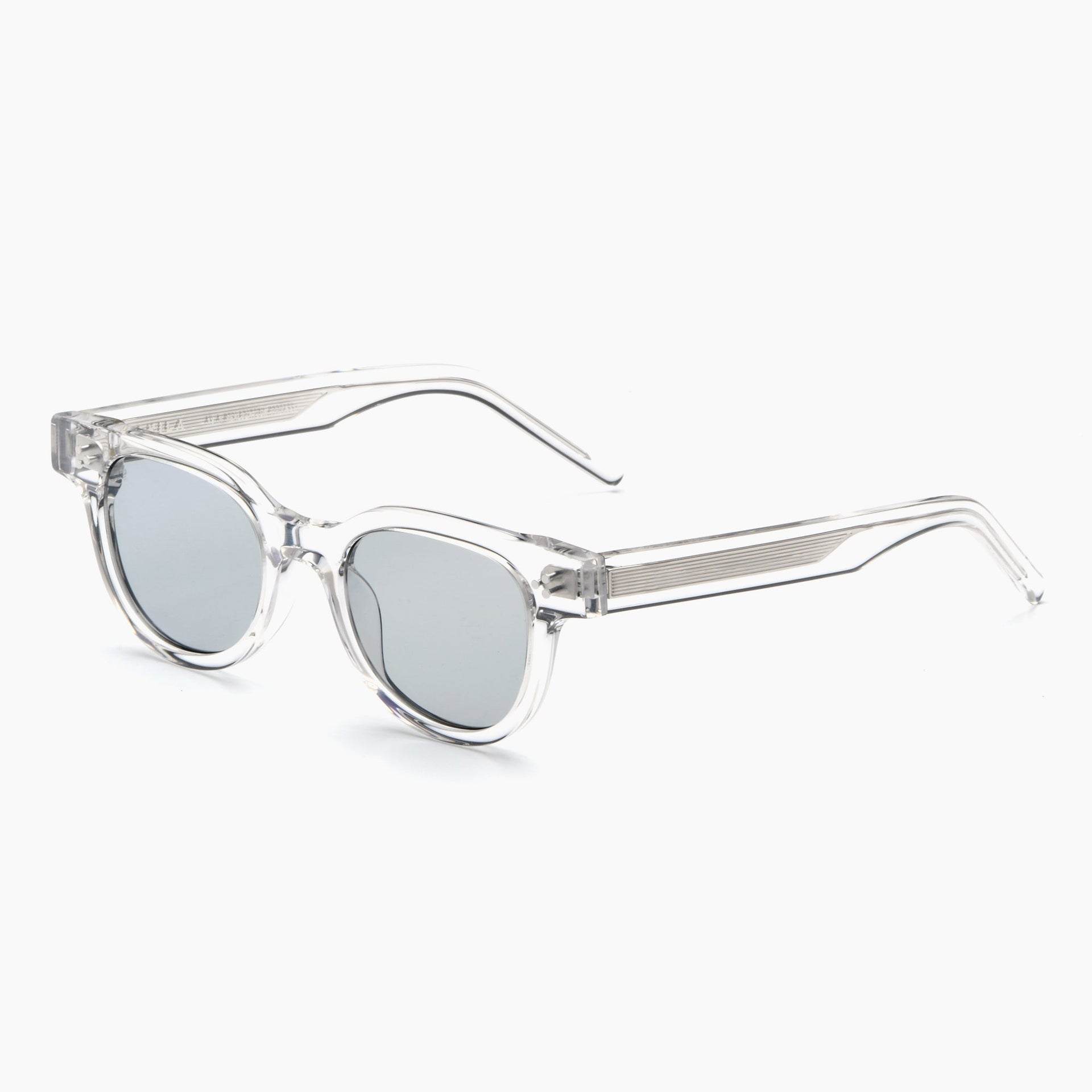 Clear / Grey