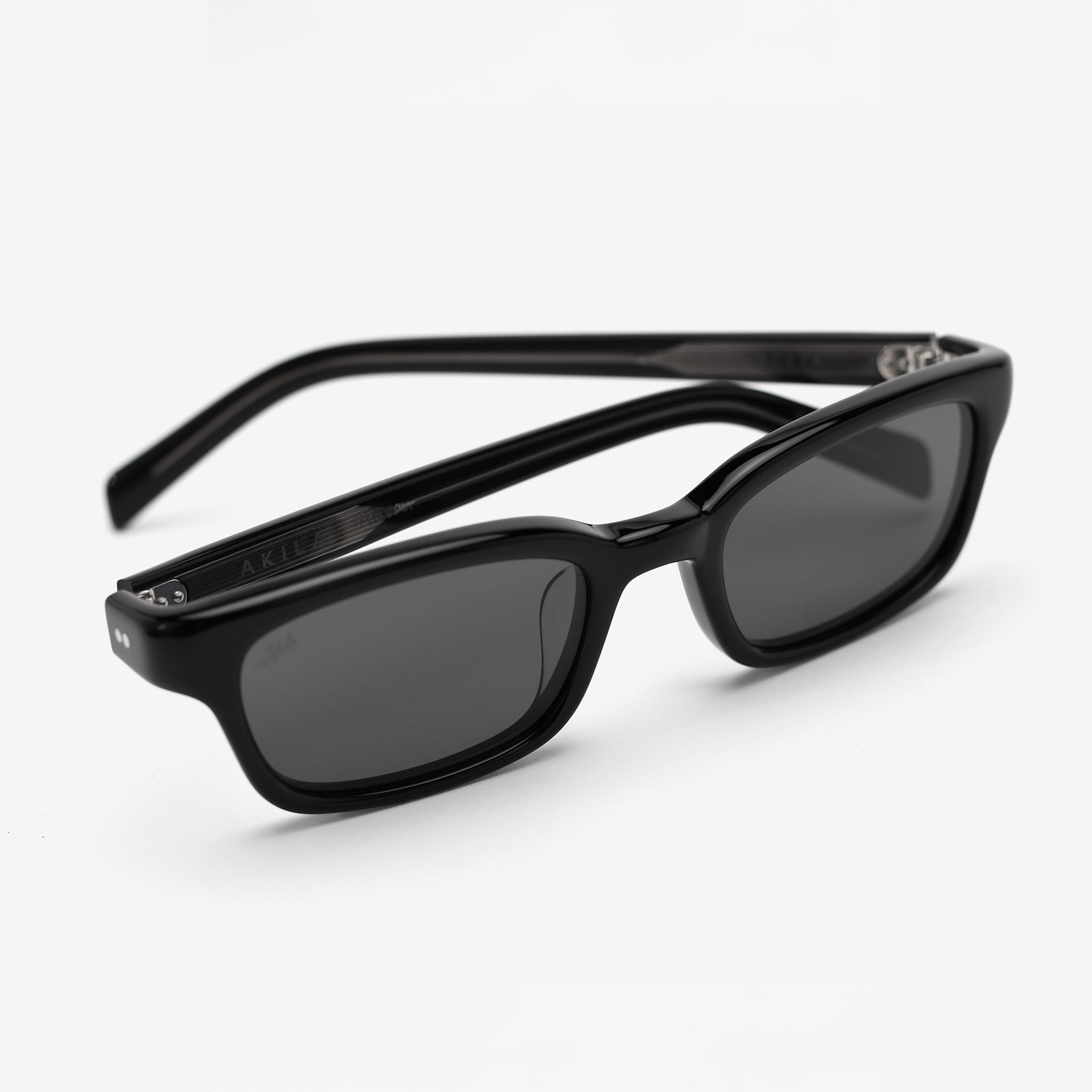 Black / Black
