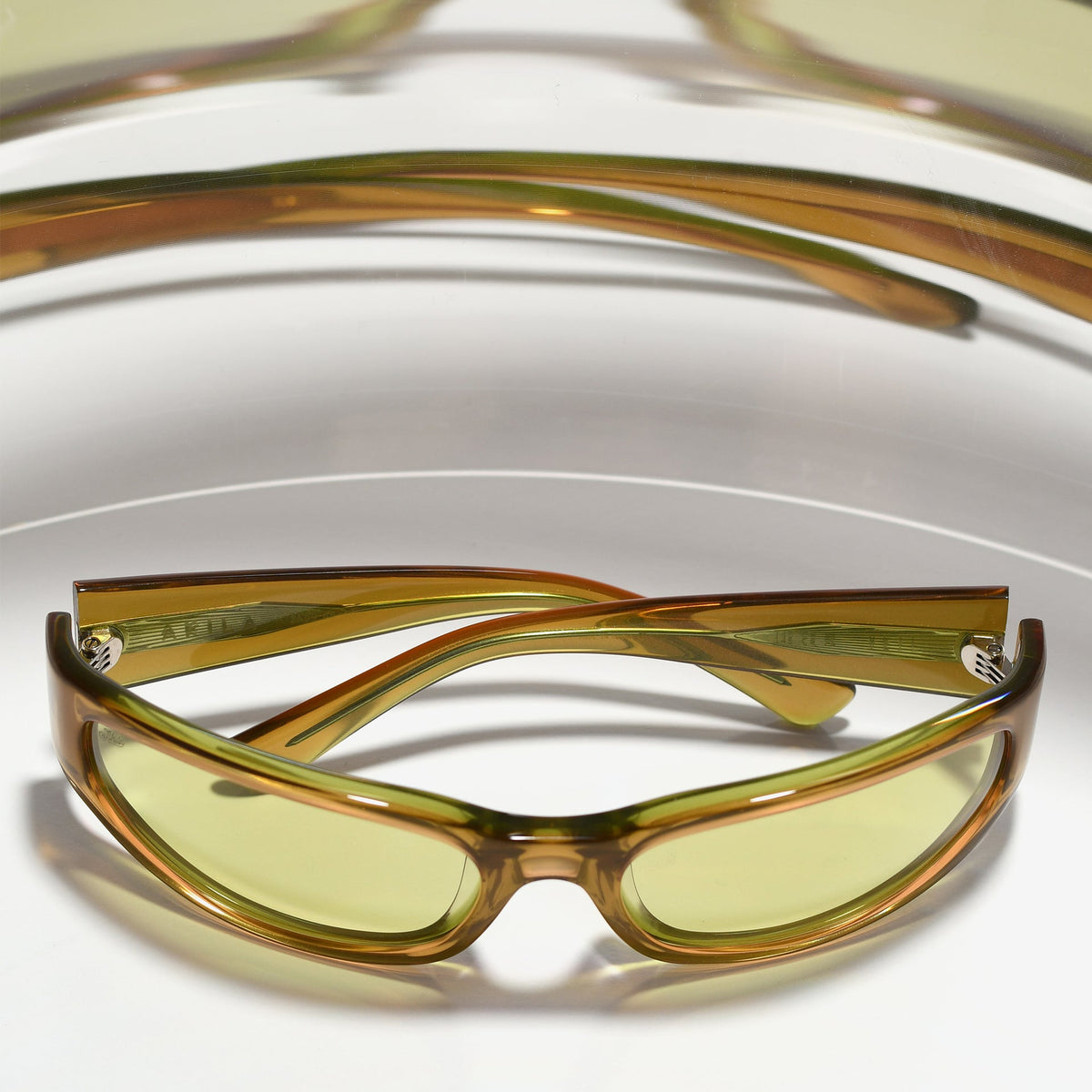 Chartreuse / Green